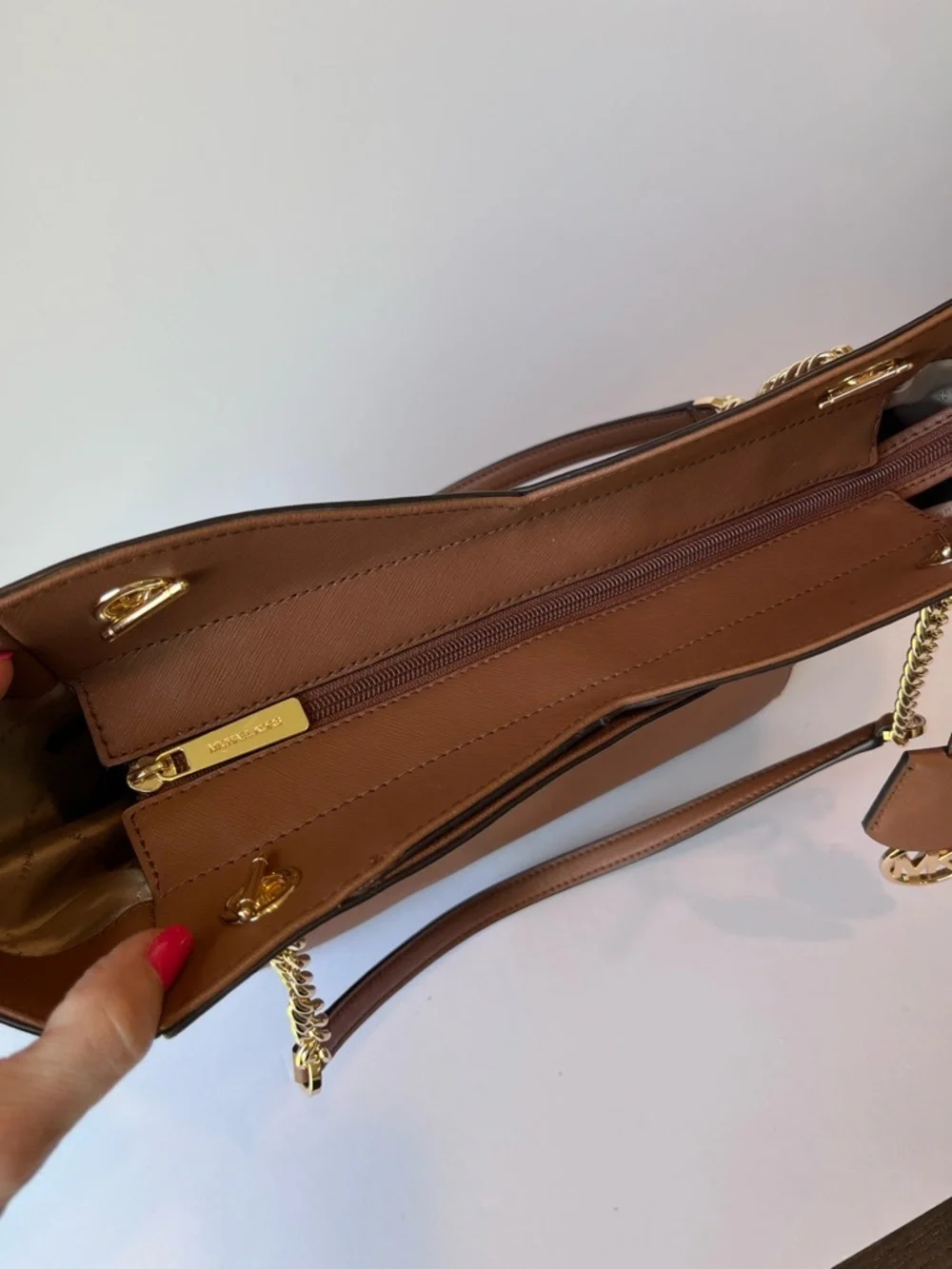 Michael Kors Jet Set Large Shoulder Bag Brown Leather